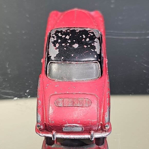 Dinky Toys Volkswagen Karmann Ghia Sports Car Missing Front Wheel Rubber - Picture 5 of 8